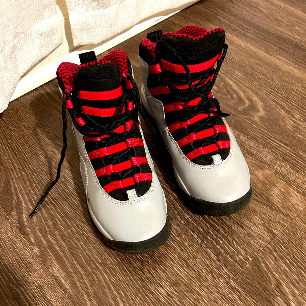 Jordan Retro 10’s